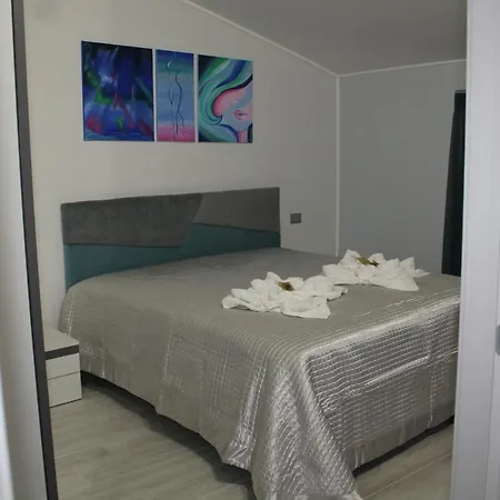 Vista Normanna Bed & Breakfast *